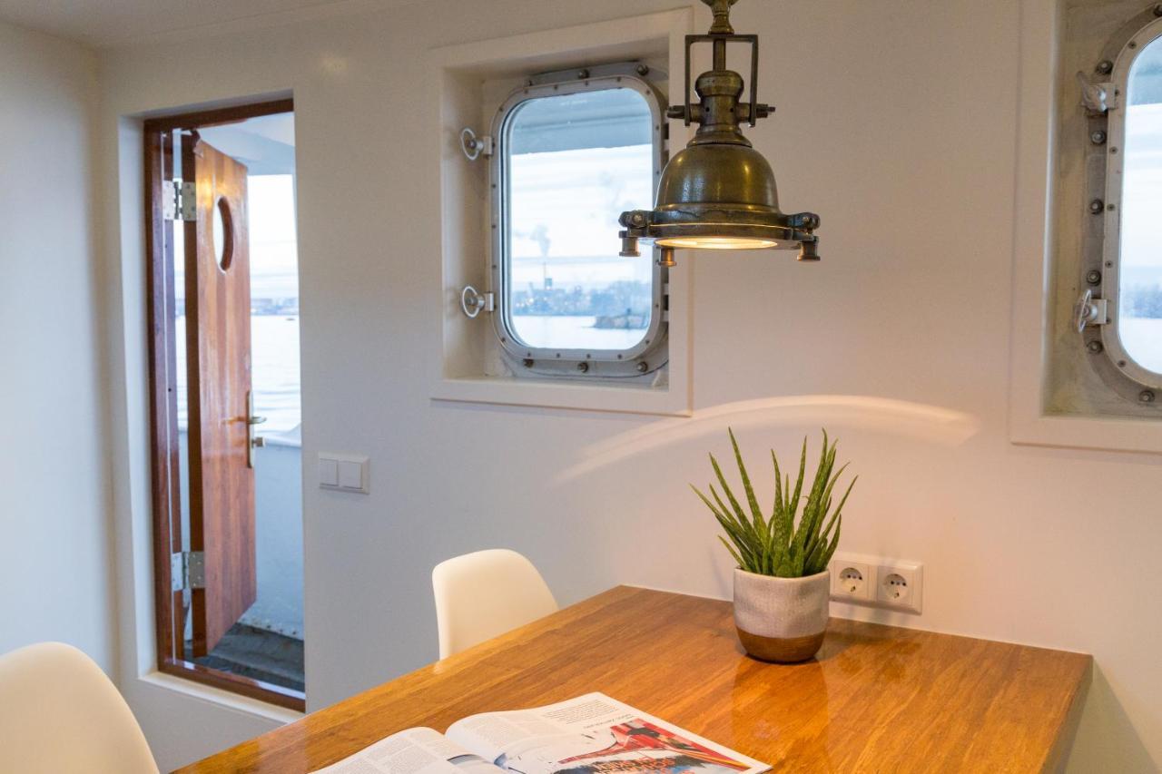 M/S Svalbard B&B Amsterdam Bagian luar foto